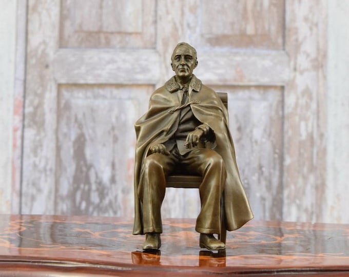Franklin D. Roosevelt on Chair - Bronze Statue US Sculpture - President Luxury Statue - Gift Idea