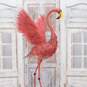 LARGE Iron Pink Standing Flamingo - Nice Detail and Beautiful Colours - Amazing Metal Statue for Garden