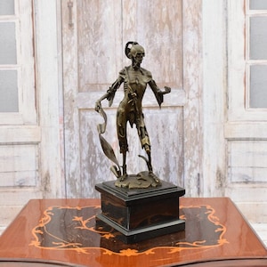 Rzeźba z brązu Memento Mori - Szkielet Ostatnie pożegnanie - Abstrakcyjna statua na marmurowej podstawie - Wyjątkowy prezent