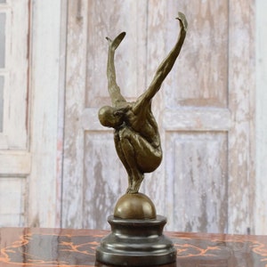 Swimmer Bronze Statue on Marble Base - Man Act Diver Bronze Sculpture - Foundry Mark - Premium Bronze - Elegant Gift Idea - Home Decor
