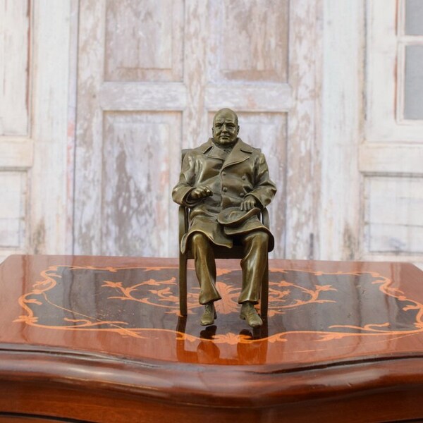 Bronze Winston Churchill - British politician statesman - Art Collectable - British Figurine - Home Decor - Vintage Sculpture