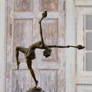 Woman with Torches - Dancer Sculpture - Woman Gymnast on Marble Base - Ideal Gift for Gymnasts - Home Decor - Premium Gift