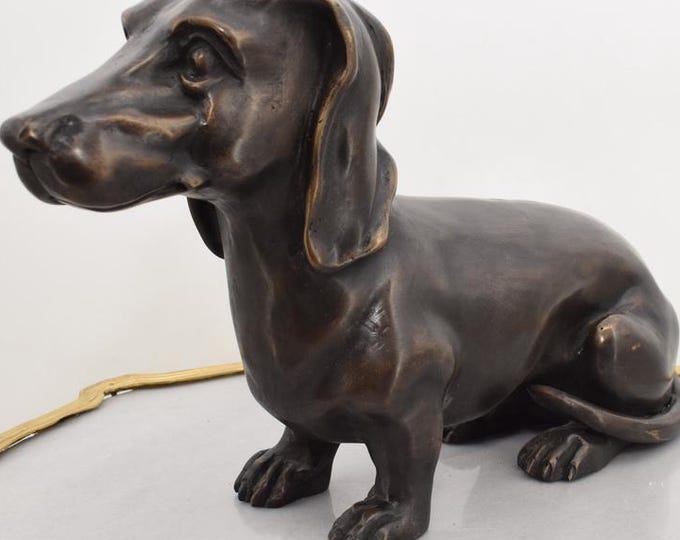 Bronze Dachshund Sculpture – Sitting Dog Figurine – Vintage Home Decor – Animal Lover Gift – Decorative Pet Statue - Gift for Birthday