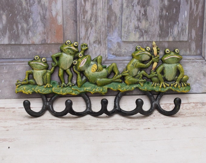 Wall Hanger Frogs Family - Wall Hanger Amazing Frogs - Green Hook - Hanger for Jackets and Coats - Luxury Gift Idea - Home Decor
