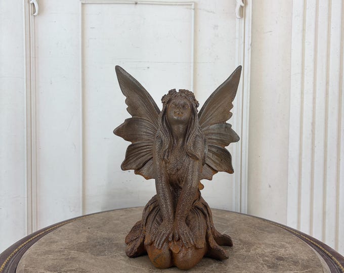 Seated Cast Iron Fairy Figurine – Winged Thumbelina Garden Statue, Rustic Decor