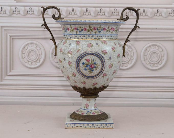 Antique Bowl Stand - Porcelain with Bronze Ornaments - Vintage Painted Porcelain - Plateau with Floral Design - Luxury Bowl - Gift Idea
