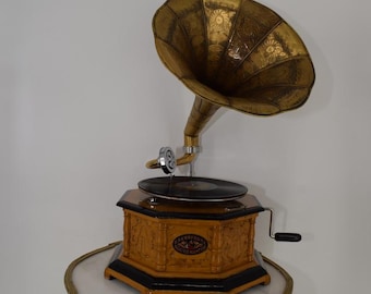 Nostalgic Gramophone - Phonograph New Working - Record Player Antique Style - Handmade Gramophone - Nice Gift Idea