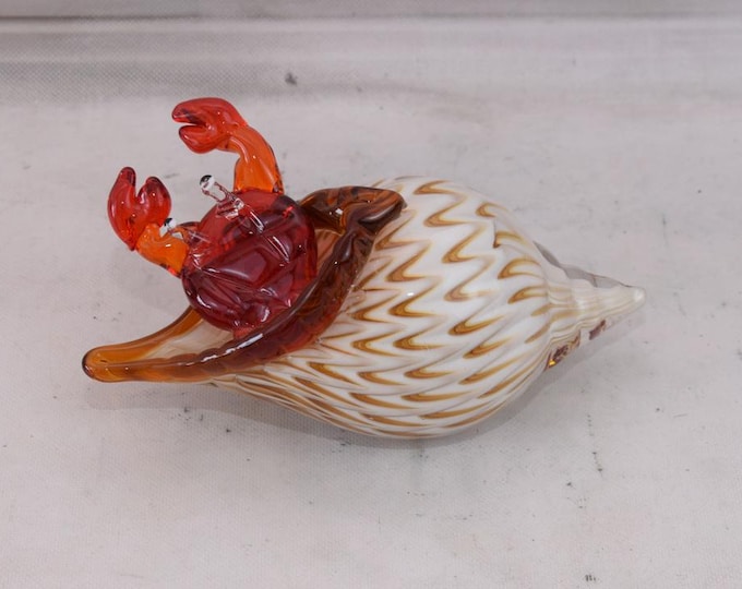 Vintage SeaShell with Cancer Murano Style - Vintage SeaShell Figurine - Italian Glass - Venetian Glass Beaufitul - Home Decor