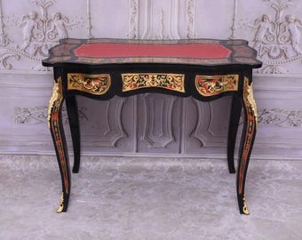 Escritorio Boulle antiguo – Mesa de escritura francesa con incrustaciones de bronce