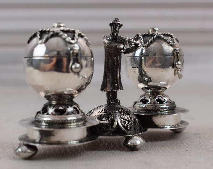 Silver jewish casket - jew - old silver salt and pepper box - silver besamin judaica gift - imperial Russia - art work - Silver 84