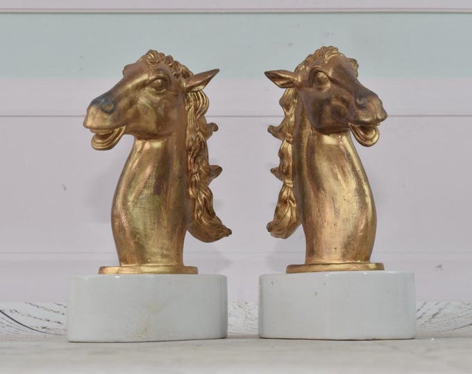 Two Brass Horses Bookends on Porcelain Base – Cast Iron Paperweight Sculpture – Animal Horse Figurine – Unique Gift Idea for Book Lovers