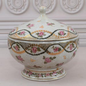 Large Porcelain Box with Flowers Ornaments - Bronze Ornaments - Kitchen Decor - Jewelry Box - Foundry Mark - Exclusive Casket - Home Decor