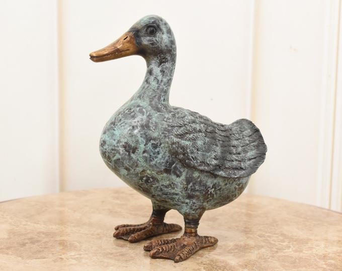 Vintage Bronze Duck Statue – Duck Figurine – Elegant Home & Garden Decor – Antique-Style Animal Sculpture