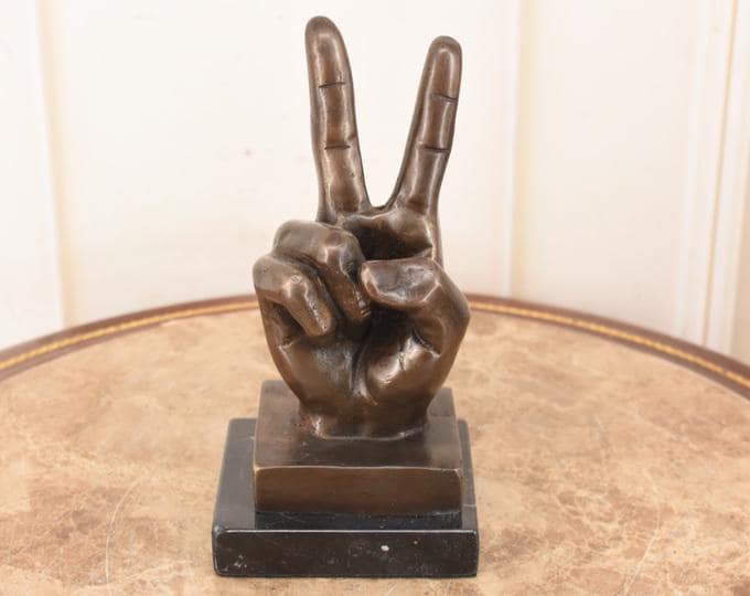 Vintage Bronze Peace Hand Sculpture – Victory Gesture, Marble Base, Symbolic Art 7.48"