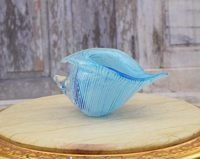 Amazing Blue Seashell Murano Style - Vintage Sea Shell Figurine - Italian Glass - Venetian Glass Beaufitul - Home Decor