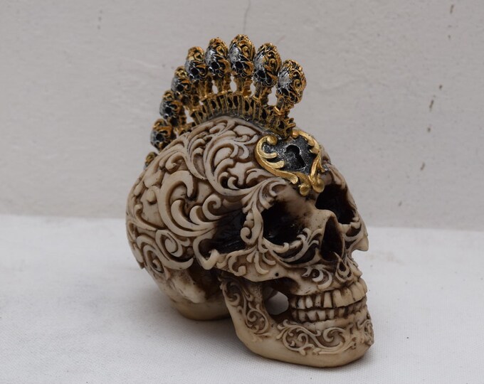 Limited steampunk skull figurine - figurine resin - steampunk statue - gift good idea