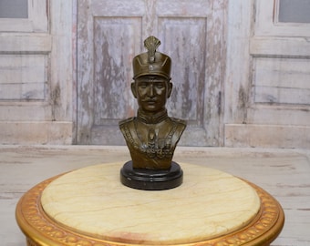 Statue en bronze de Reza Shah Pahlavi - Roi persan d'Iran sur socle en marbre - Statue de souverain iranien - Homme politique iranien - Décoration d'intérieur