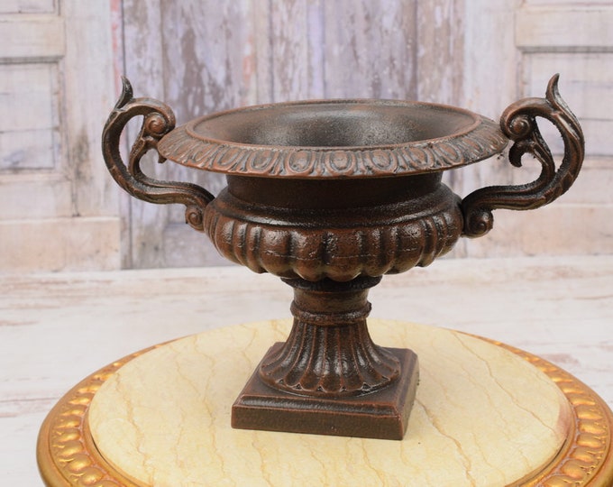 Amazing Cast Iron Flower Pot - Brown Garden Vase - Cast Iron Garden Decoration - Heavy and Solid - Planters Art Nouveau Style - Garden Decor