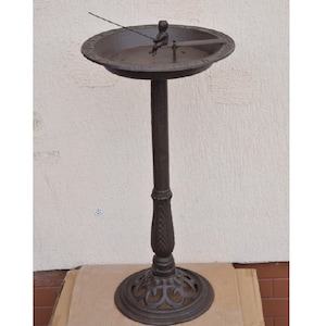 Large Cast Iron Birdbath - Iron Birds Drinker - Young fisherman - Fountain Outdoor Gift Vintage Style - Garden Feeder for Birds