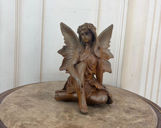 Seated Cast Iron Fairy Figurine – Winged Thumbelina Garden Statue, Rustic Decor