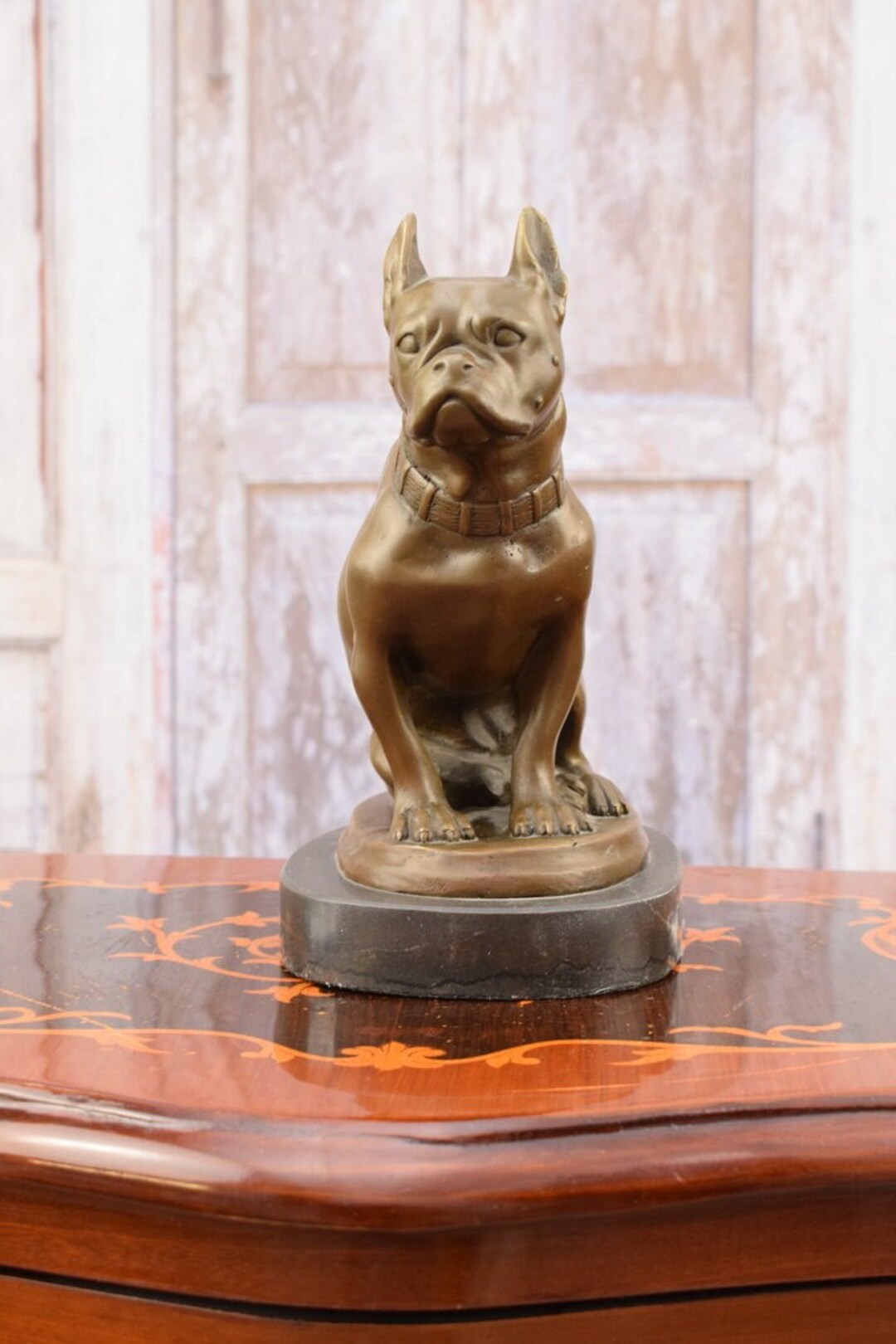 彫像彫像に彫刻フレンチブルドッグセラミック犬磁器動物の置物部屋の装飾結婚祝い フレンチブルドッグの犬の置物陶器手作り、彫像磁器 - ショップ