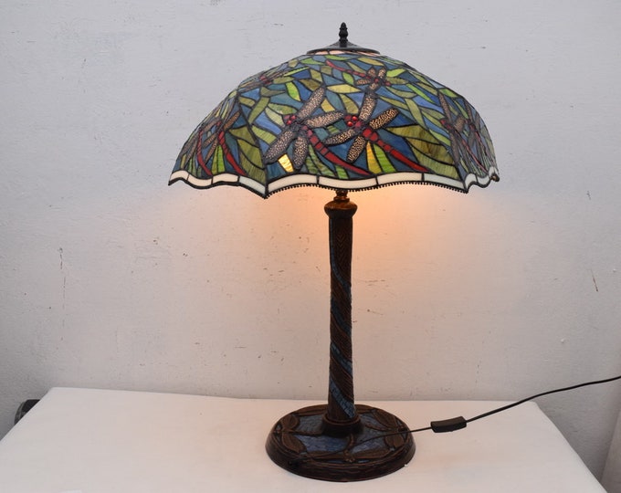 Limited Tiffany Style Lamp, Table Dragonfly Lamp, Flower Stained Glass, Bedside Lamp, Atmospheric Lamp Office Gift, Amazing Desk Lamp
