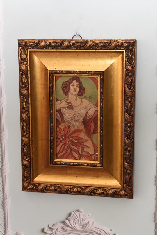 gallery photo