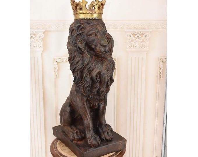 Vintage Sitting Lion with Crown Figurine – Majestic Regal Home Decor Statue
