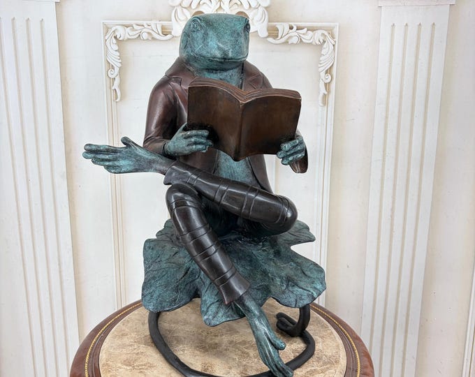 Bronze Frog Reading Book Statue: Whimsical Garden Decor