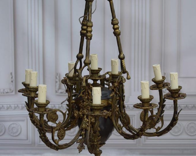 Royal Giant Parisian Bronze Chandelier + Working Antique Lamp – Stunning Statement Piece - Home and Palace Decor - Gift Idea