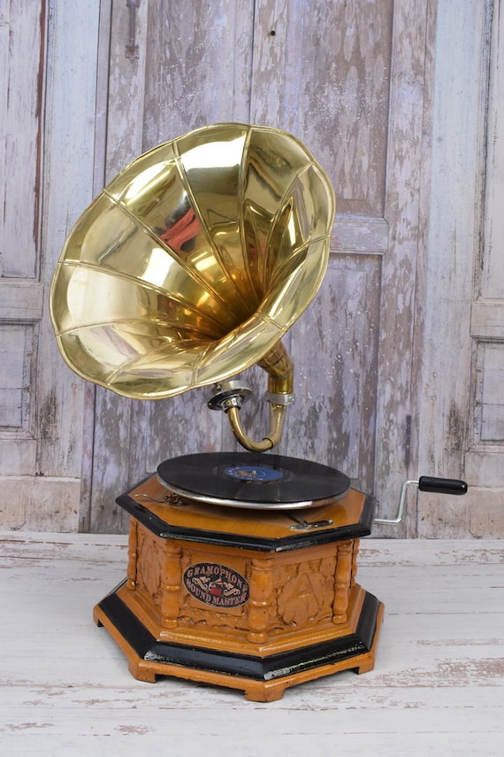 手作りのアンティークスタイルの蓄音機：新しく動作する蓄音機 - Etsy 日本