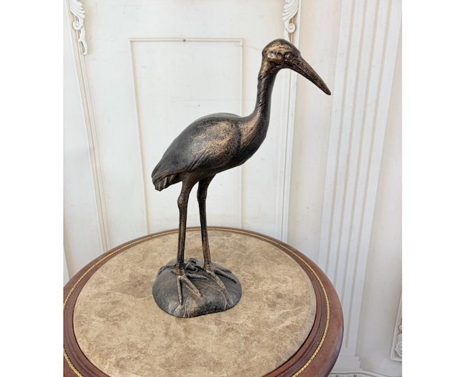 Vintage Cast Iron Heron Figurine - Decorative Bird Statue - Rustic Crane Home & Garden Decor