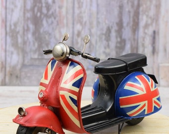 vespa studium製　made in gt Britain il_fullxfull.5548487088_5nzm.jpg