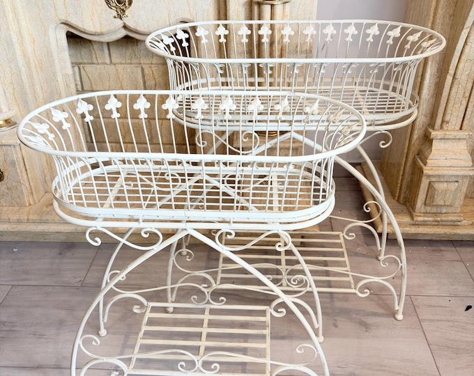 Rustic White Flower Tables Set: Garden Plant Stands