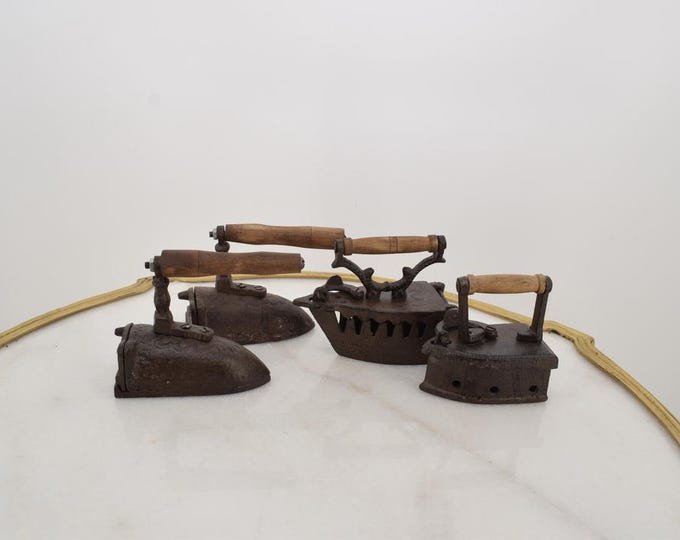 Set of 4 Vintage Mini Cast Iron Irons – Antique Collection of Miniature Iron Irons – Unique Home Decor & Collectibles