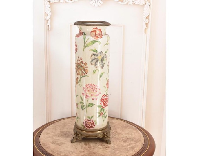 Flower Vase Porcelain and Bronze Ornaments :  Floral Design, Home Decor