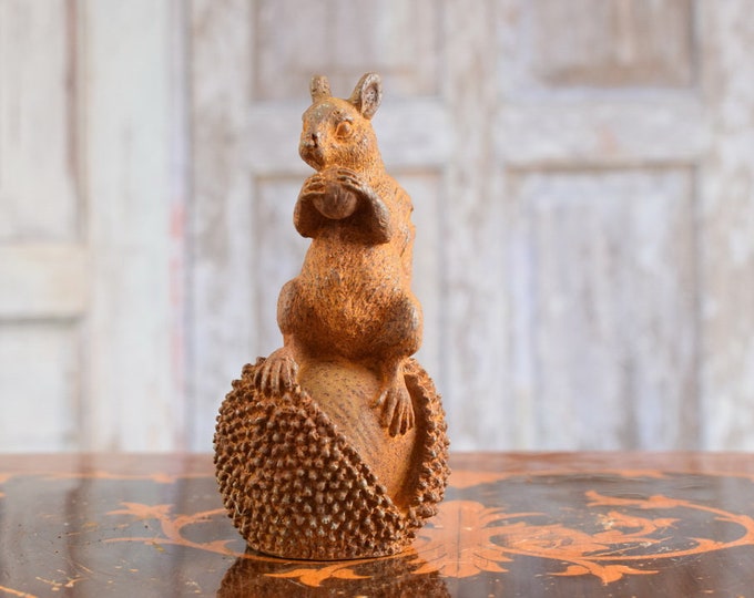 Cast Iron Amazing Squirrel - Rustic Cast Iron Squirrel - Amazing Garden Statue - Home and Garden Statue - Gift Idea