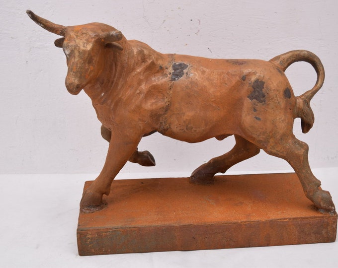 Large cast iron garden statue bull - garden figurine rustical - bull wall street - bull statue for garden