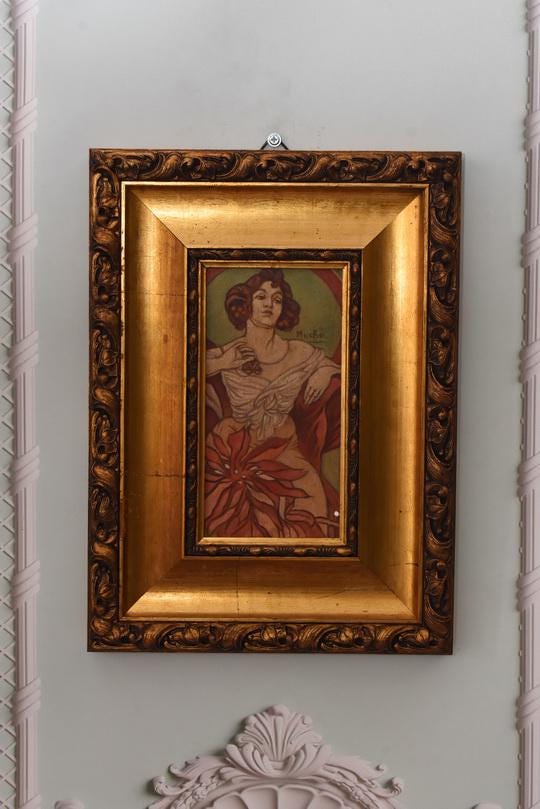 gallery photo