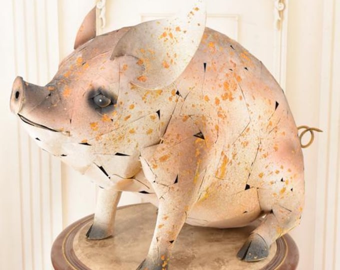Iron Pig Garden Statue – Rustic Whimsical Decor, Funny Animal Figure