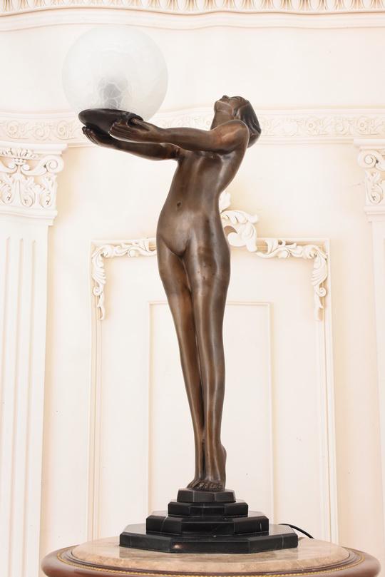gallery photo