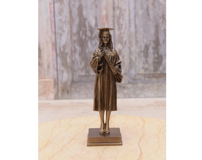 Schoolgirl Statue - Girl with a Certificate - Graduation from the School of Studies - Gift for Student - Handmade Statue - School Decor