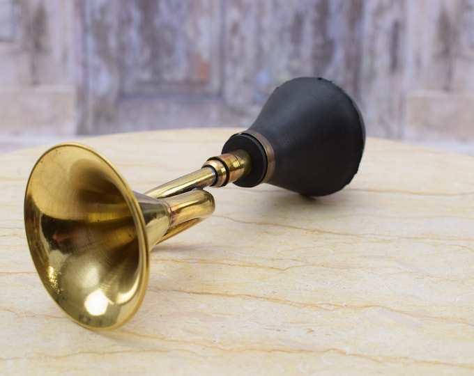 Vintage Brass Car Horn - Brass Auto Horn - Car Trumpet Horn - Home Decor - Car Decor - Retro Brass Car Horn