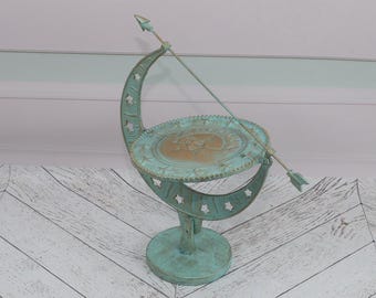 Cast Iron Sundial: Vintage Style Garden Decor Statue
