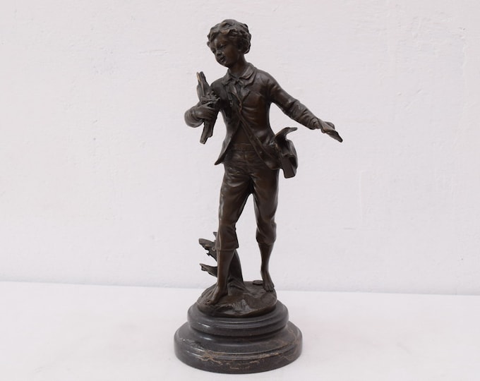 Young Postman Bronze Statue - Men Flower Mail Boy in Love - Bronze Sculpture Young Boy - Home Decor - Gift Idea