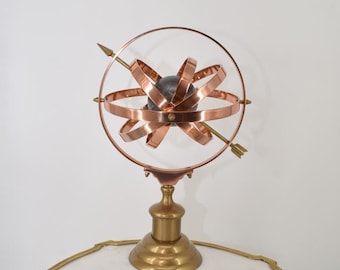 Vintage Style Brass Sundial: Garden Decor Statue