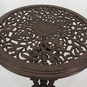 Cast Iron Flower Table - Coffee Table - Brown Flowerbed Table - Home and Garden Decor - Vintage Garden Decoration - Gift for Birthday