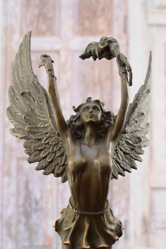 斉藤勝弘「女の首」、日展会友・ブロンズレリーフ ブロンズ勝利の女神 - 勝利を掲げるトーチ像 - ブロンズ像