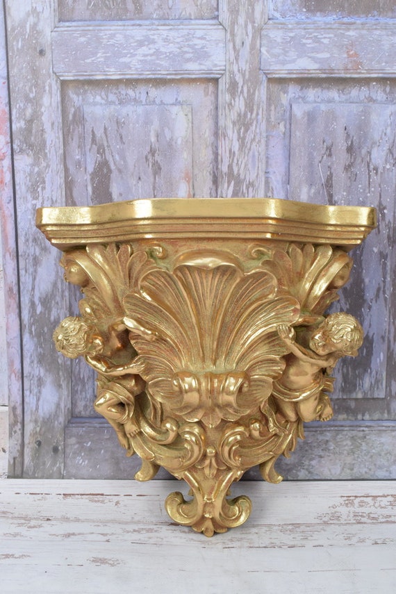 ヴィンテージスタイルのゴールドウォールコンソールシェルフ - Cherub