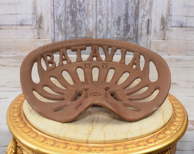 Cast Iron Tractor Implement Seat Collectables - Batavia USA - Farm Chair - Gift Idea Farmer - Home Garden Decor - Gift Idea